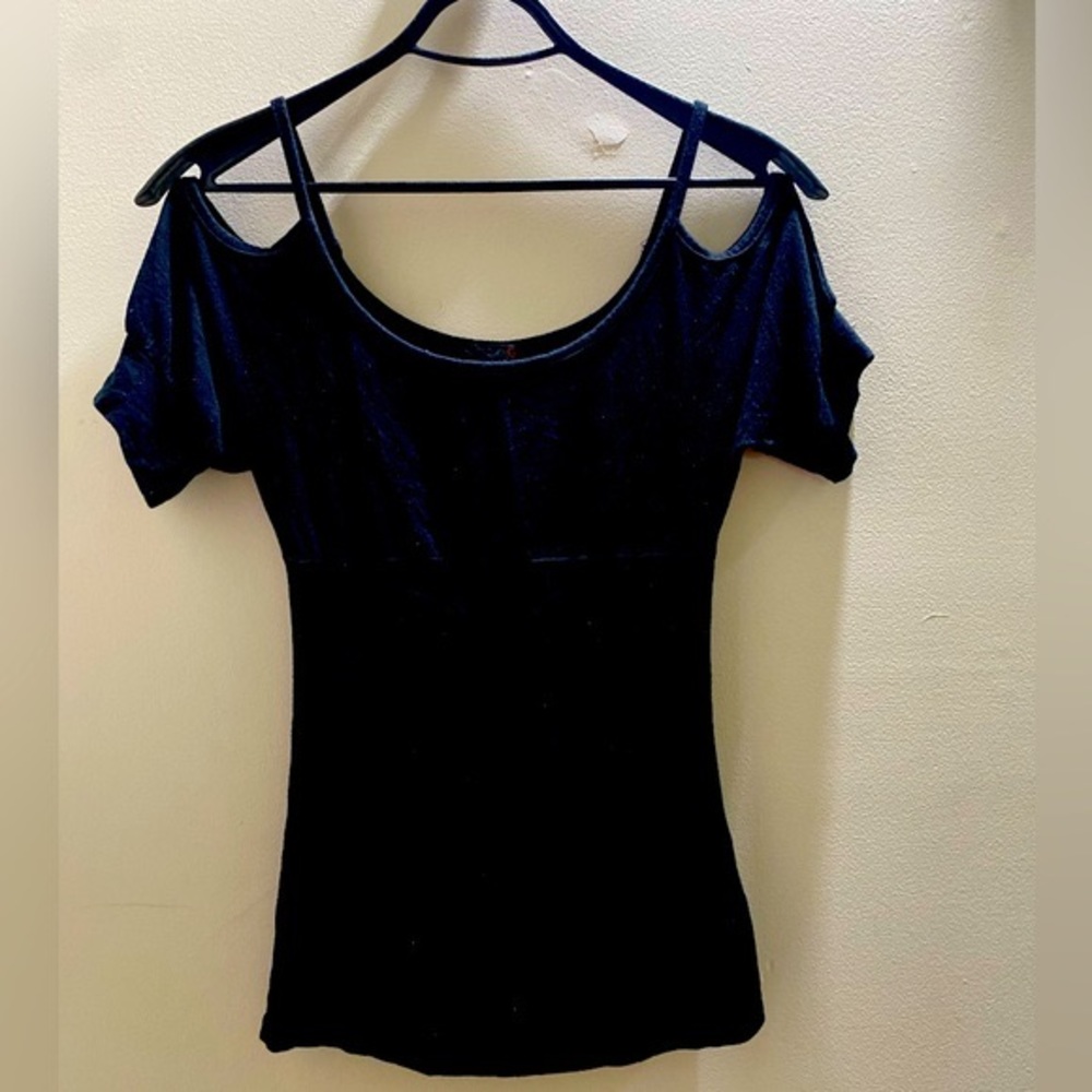 G by Guess Black Cold Shoulder XS